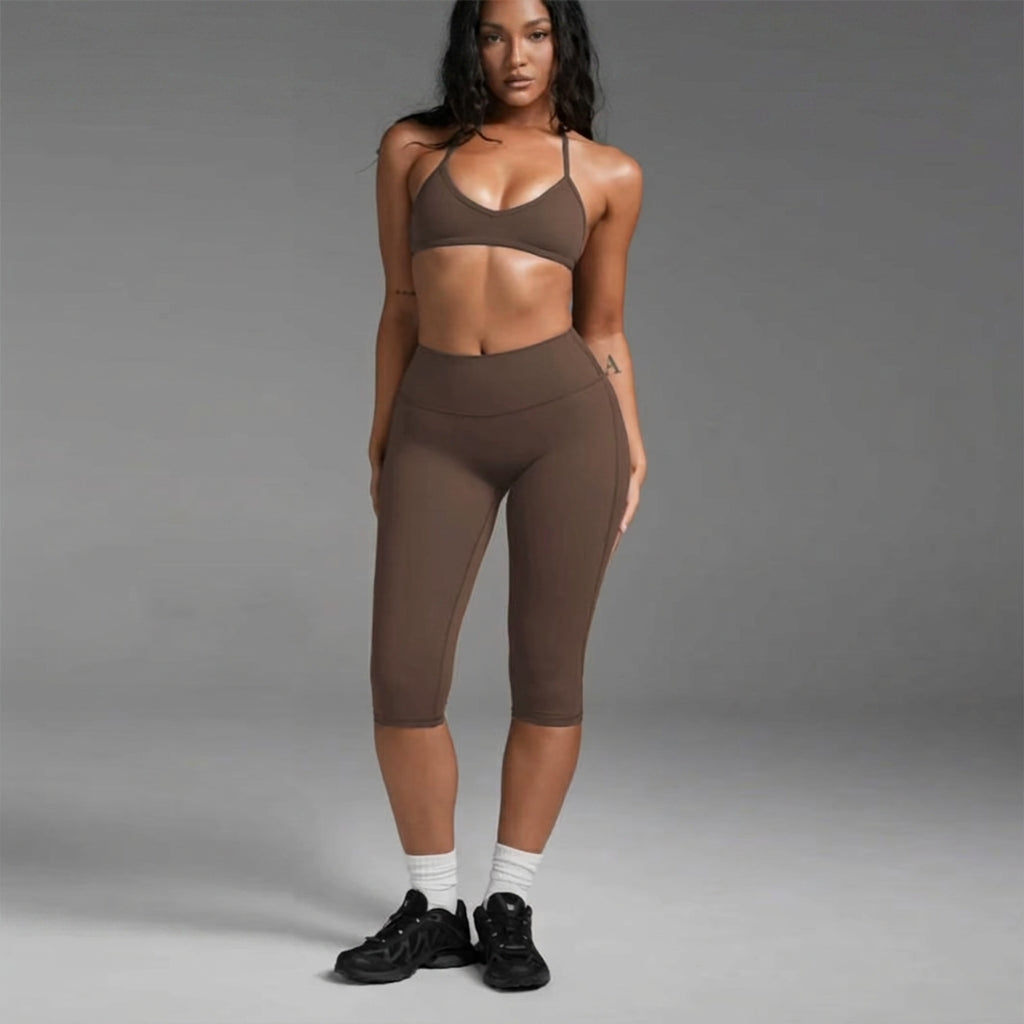 Women's Backless Halter Yoga Set – High-Waisted Calf-Length Leggings
