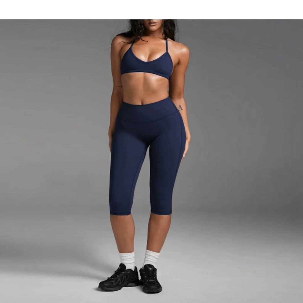 Women's Backless Halter Yoga Set – High-Waisted Calf-Length Leggings
